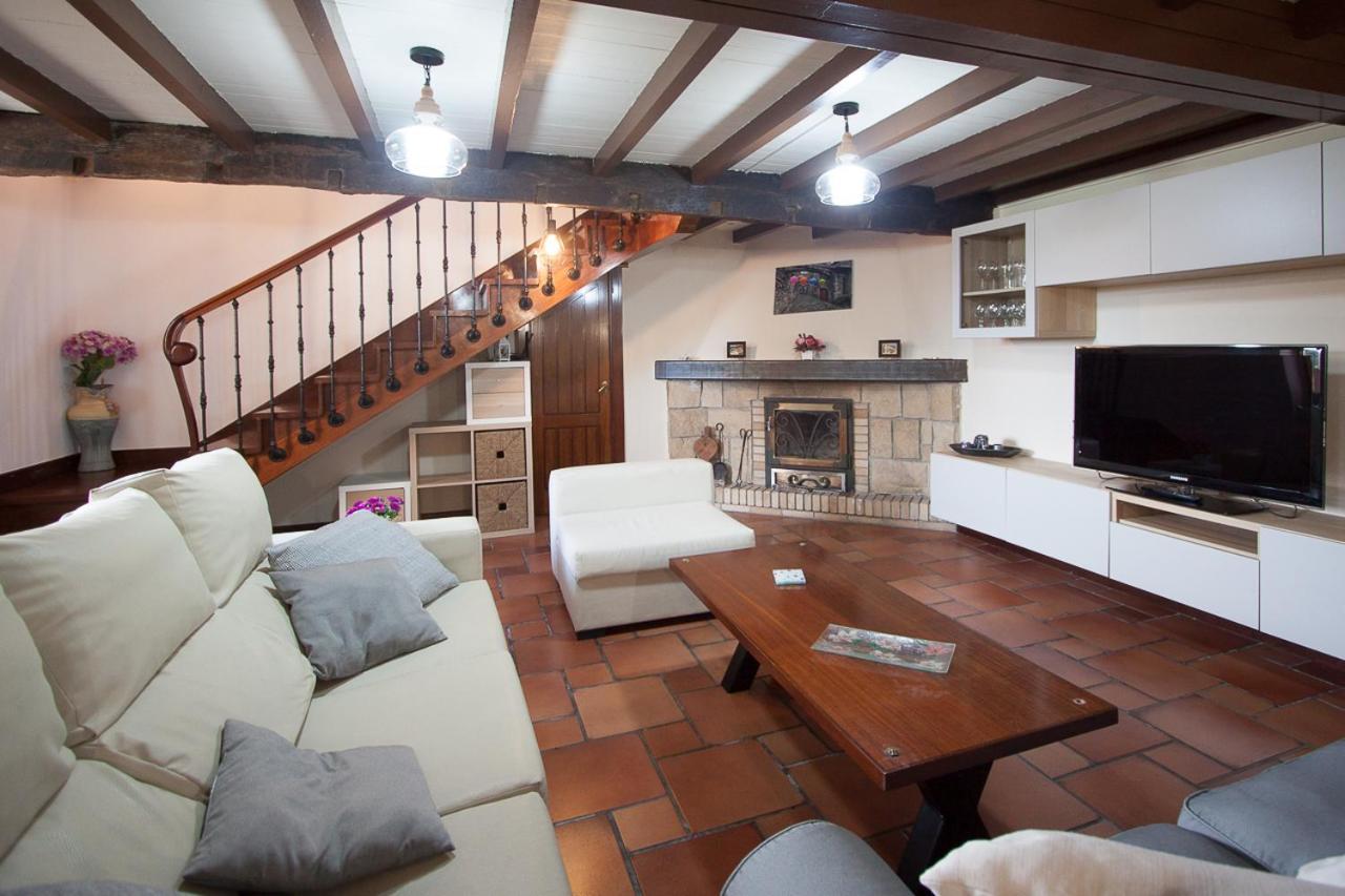 Santa Barbora, Casa A 3 Km De La Playa Villa Llanes Exterior photo